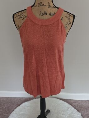 Women's Sleeveless Ribbed Tank Top - Rust